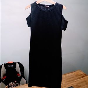 ❤️4/$20 Girls Ribbed Cold Shoulder Dress size 10